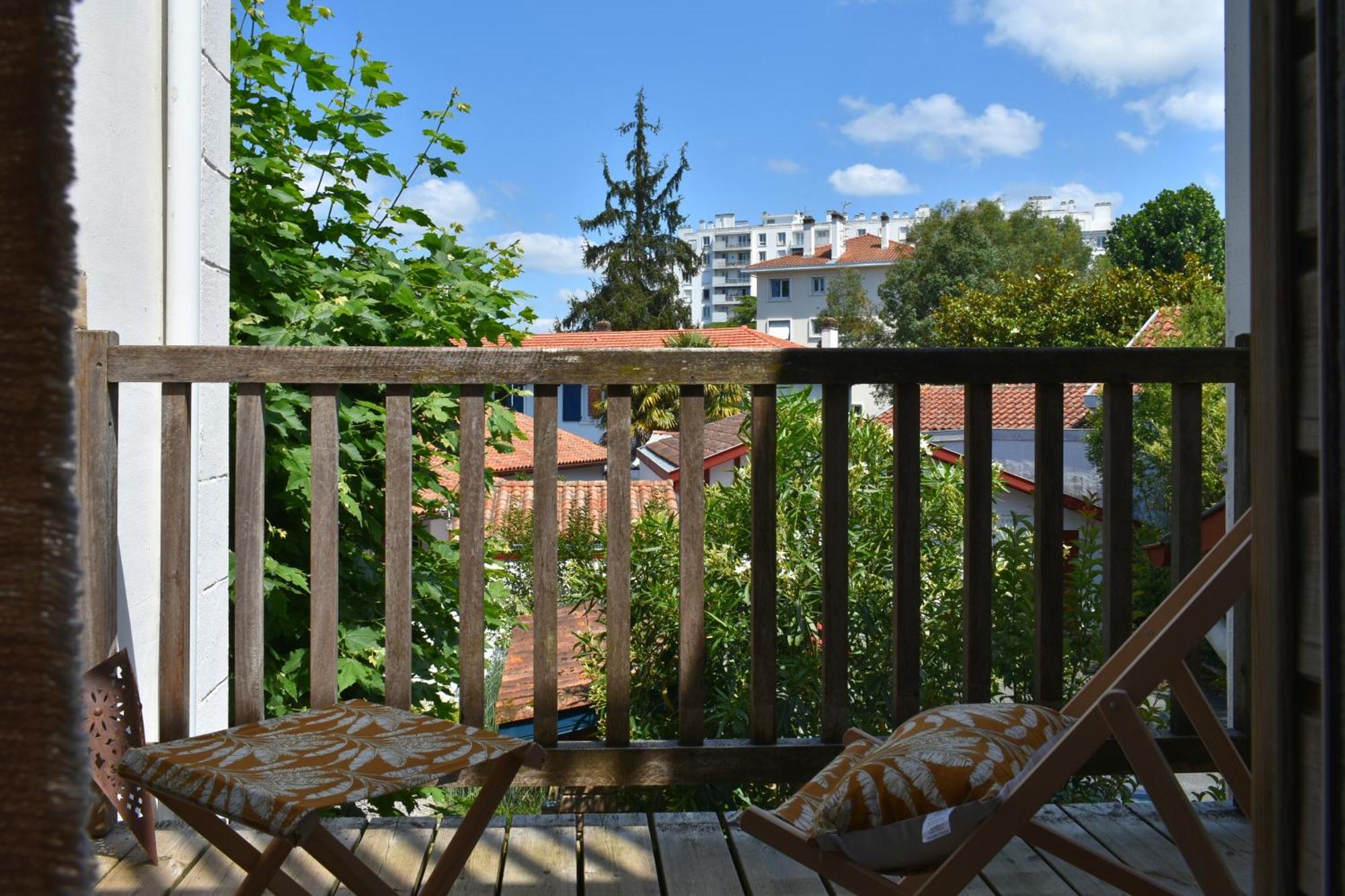 Villa Regis - Jardin-Parking-Wifi-Equipe Beyun Dış mekan fotoğraf