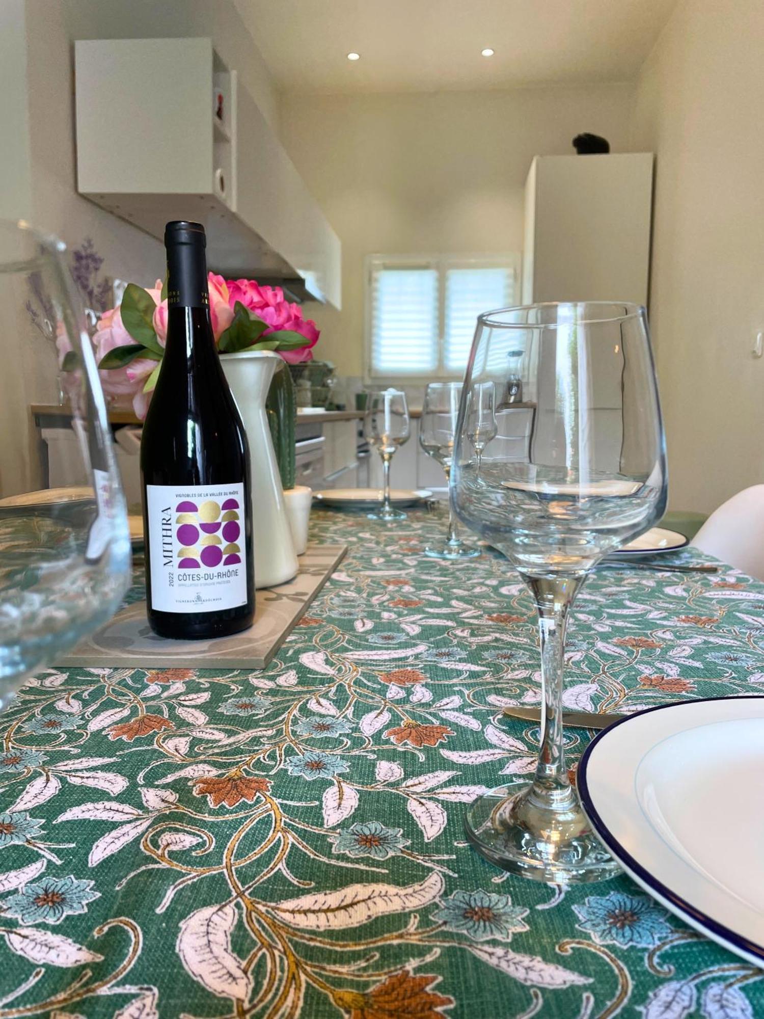 Villa Regis - Jardin-Parking-Wifi-Equipe Beyun Dış mekan fotoğraf